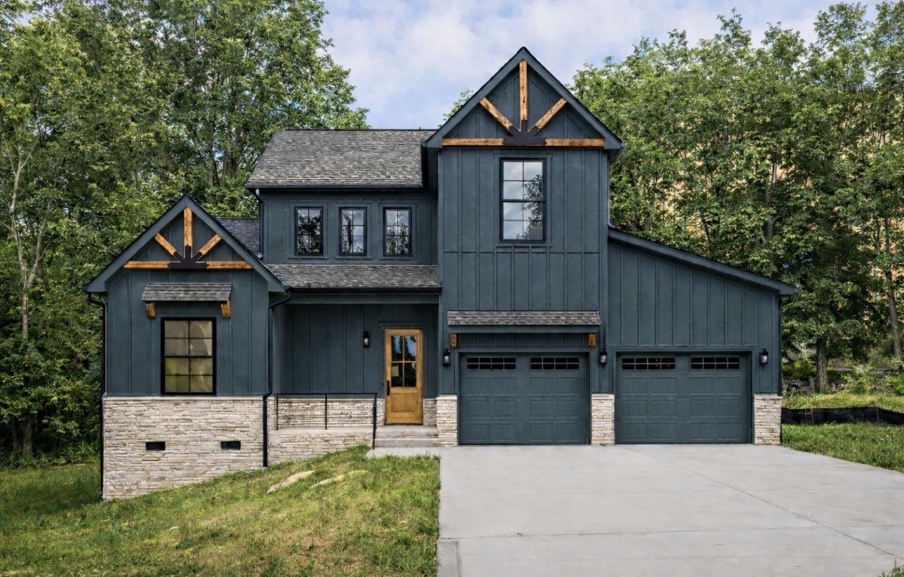 1104 S Graycroft Ave