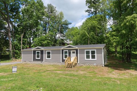 1216 Hollis Ln, Lafayette, TN 37083 - MLS#: 2810327