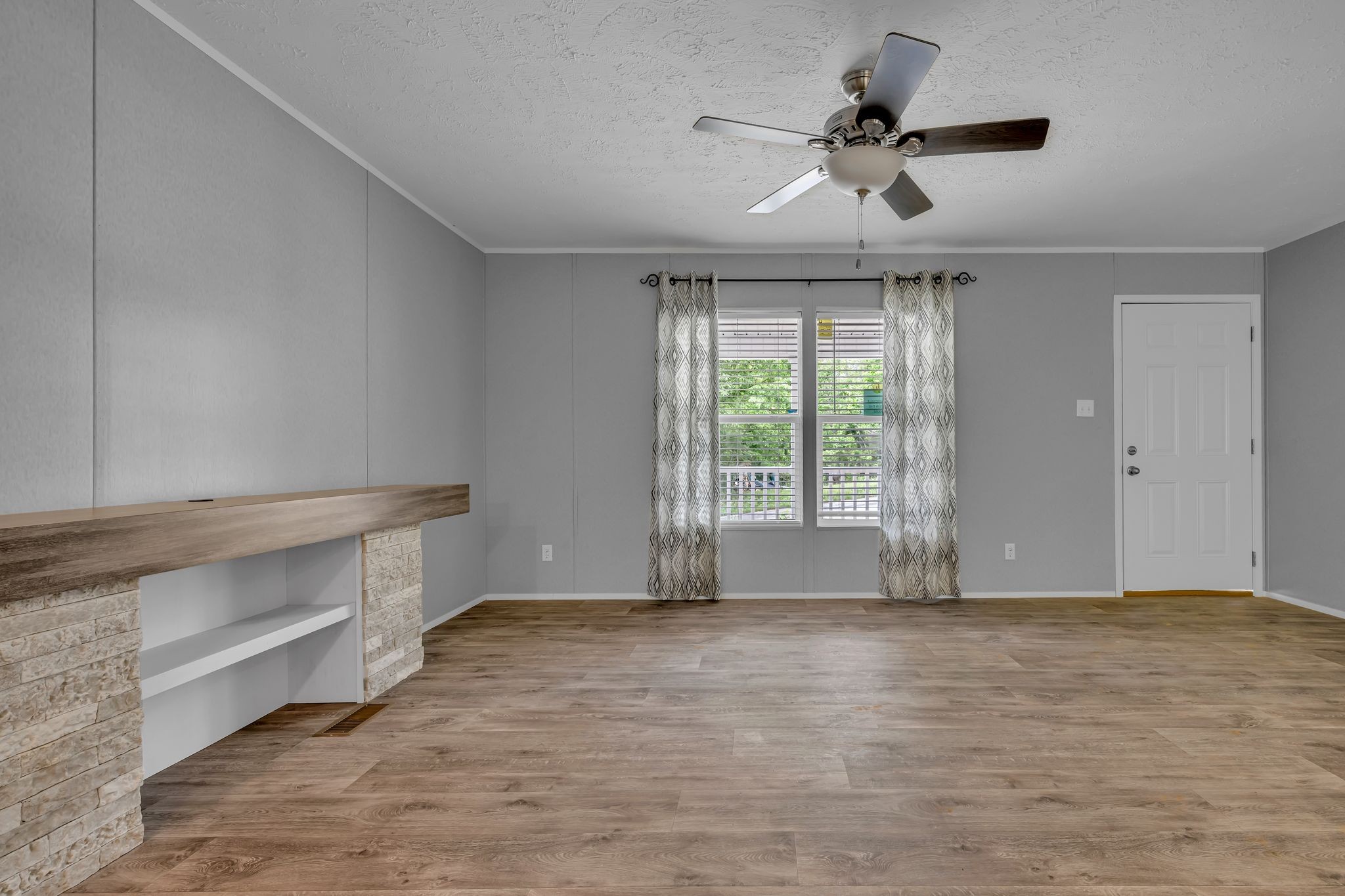 230 E Little Richland Rd