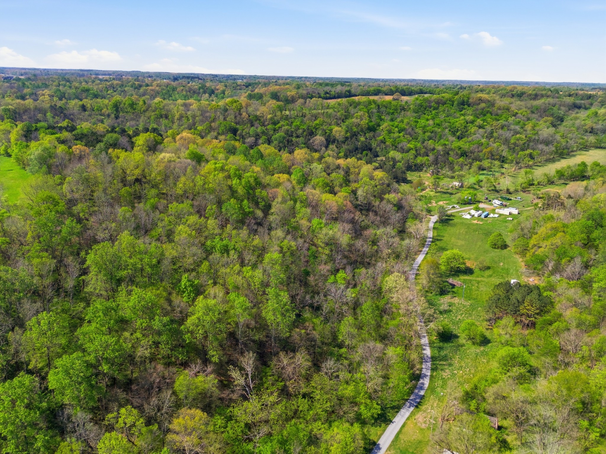 66 Thompson Hollow Rd
