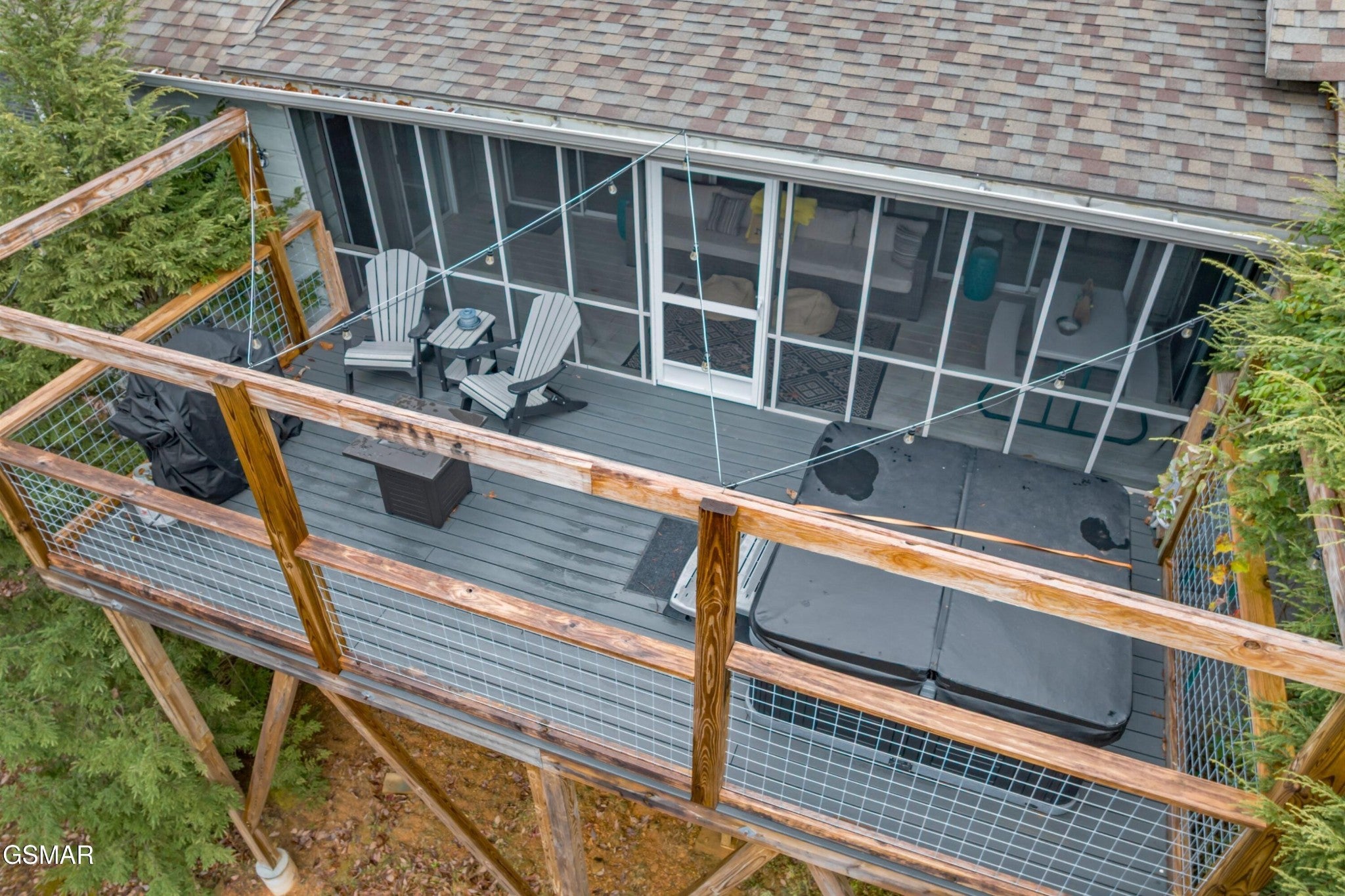 550 Sassafras Trail