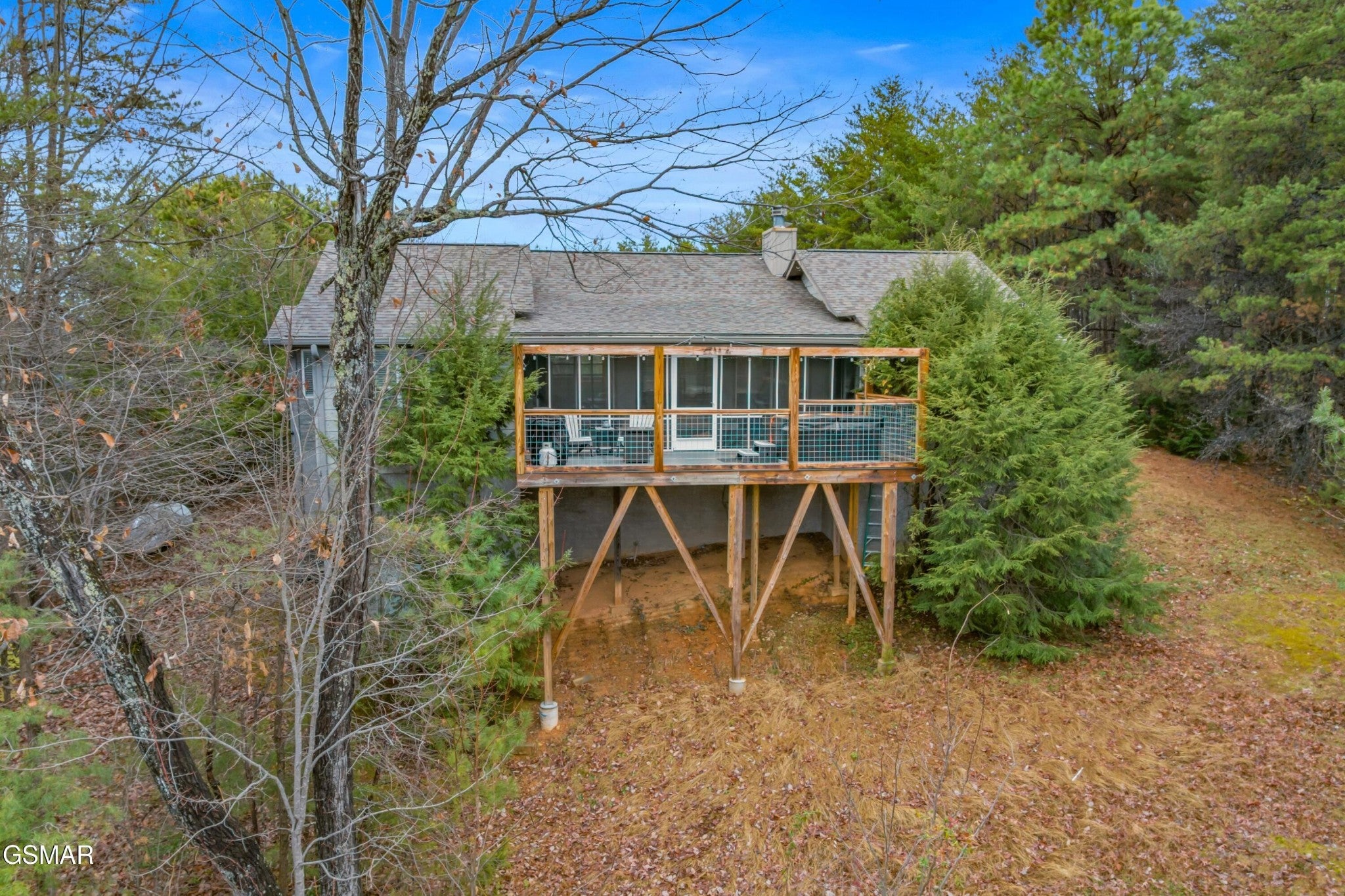 550 Sassafras Trail