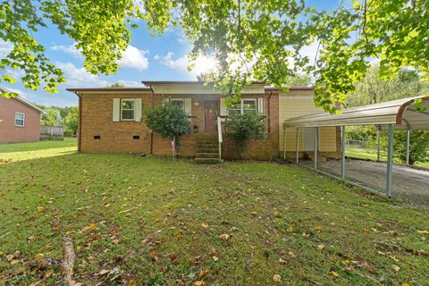 116 Lowell Dr W Fayetteville TN 37334