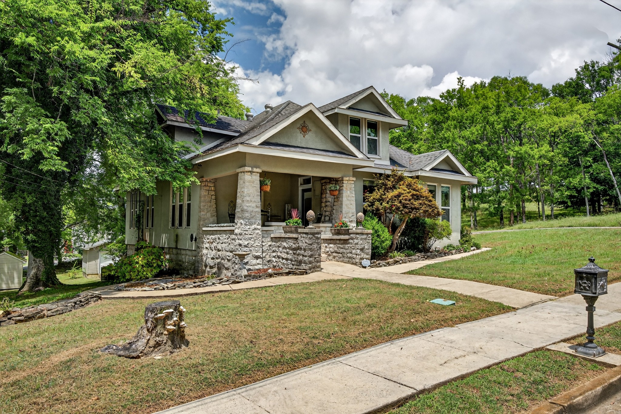 414 Cherokee Ave