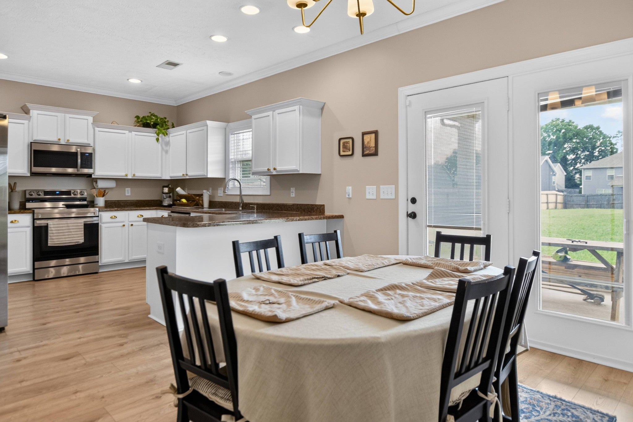 1156 Meachem Drive