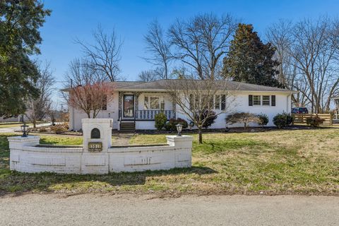 301 N Shephard St Winchester TN 37398