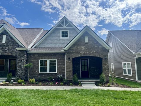 Photo of 734 Coburg Street, Gallatin, TN 37066 (MLS # 3185540)