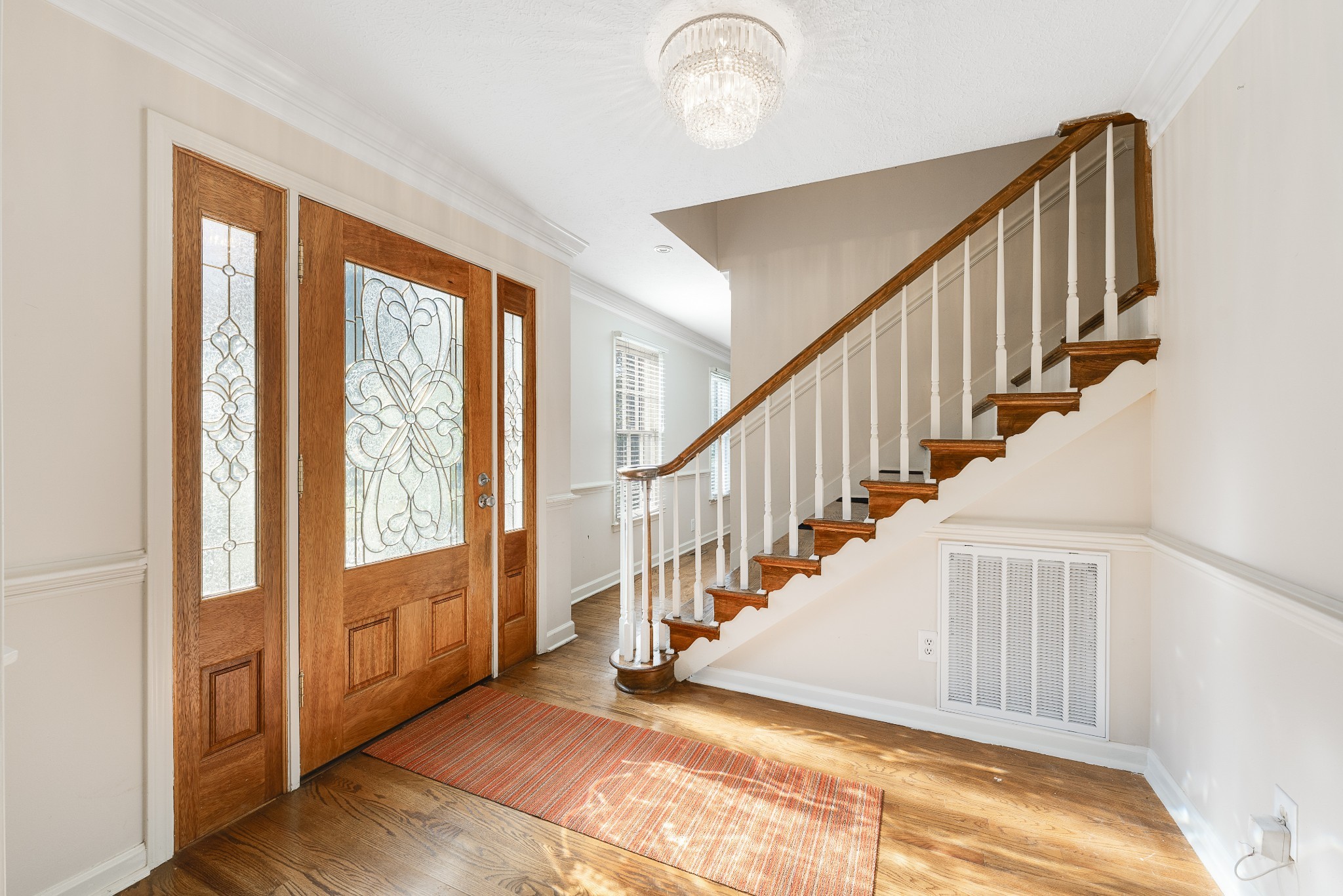 5936 Woodland Hills Dr