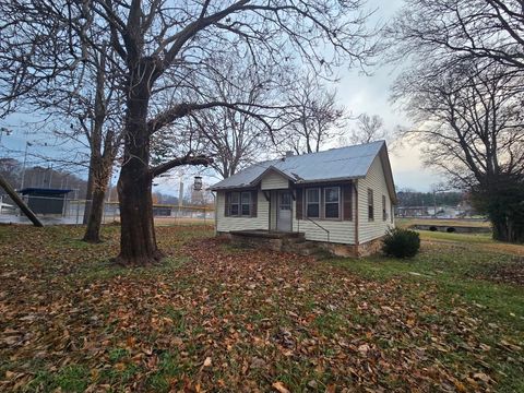 464 Thompson Rd Pegram TN 37143