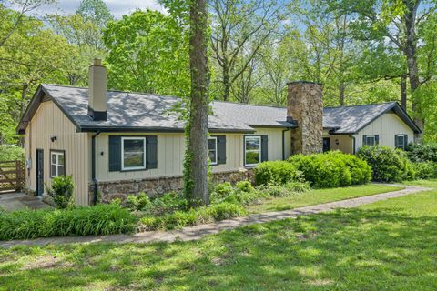258 Woodlands Dr Kingston Springs TN 37082