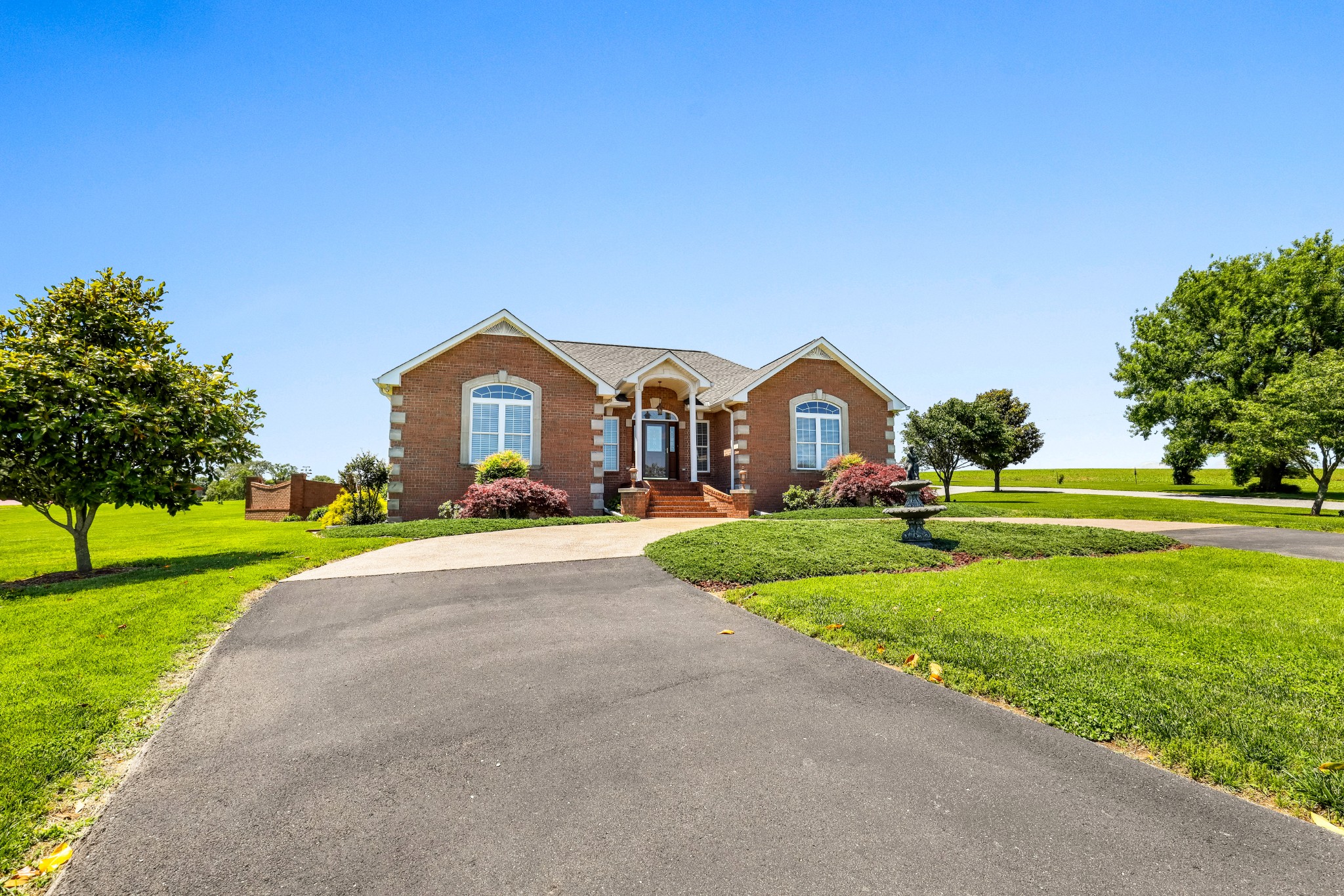 4984 Somerville Rd