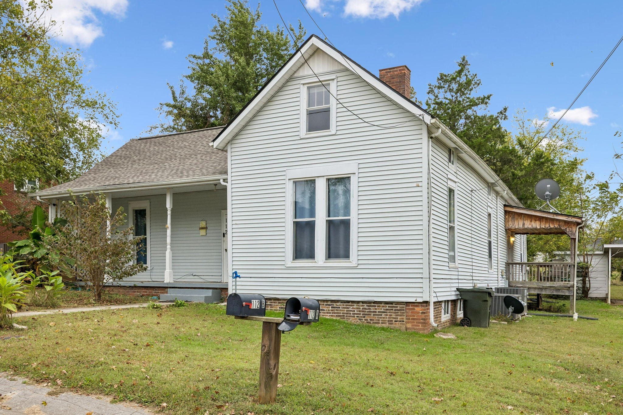 112 Morrison St