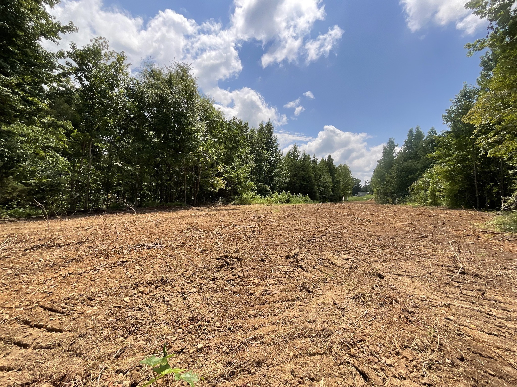 2 Lyle Hollow Rd