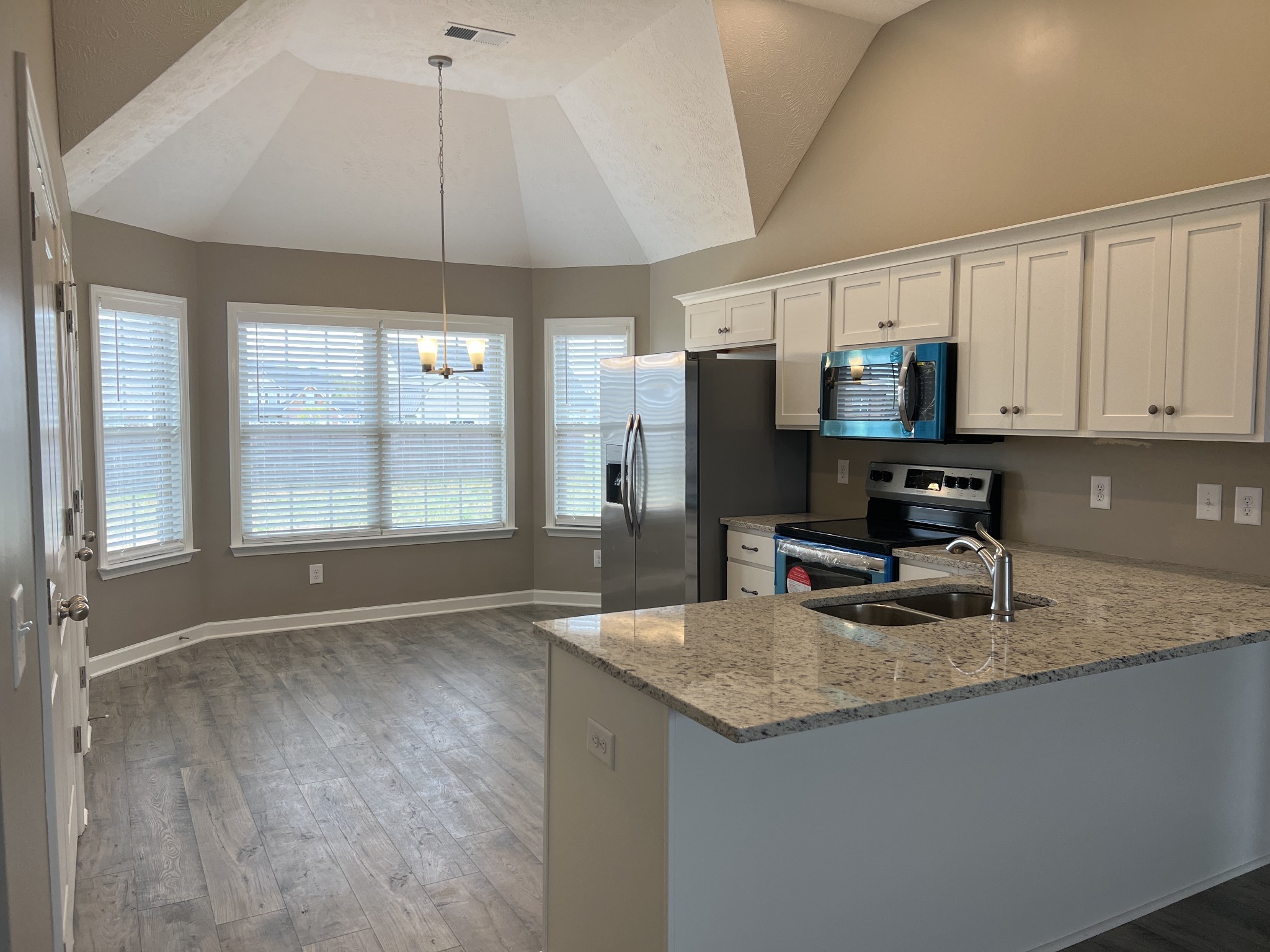 3358 Curie Circle