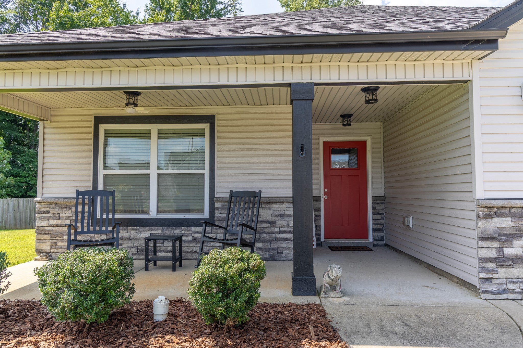 618 Bassett Ln