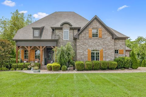 1501 Registry Row Arrington TN 37014