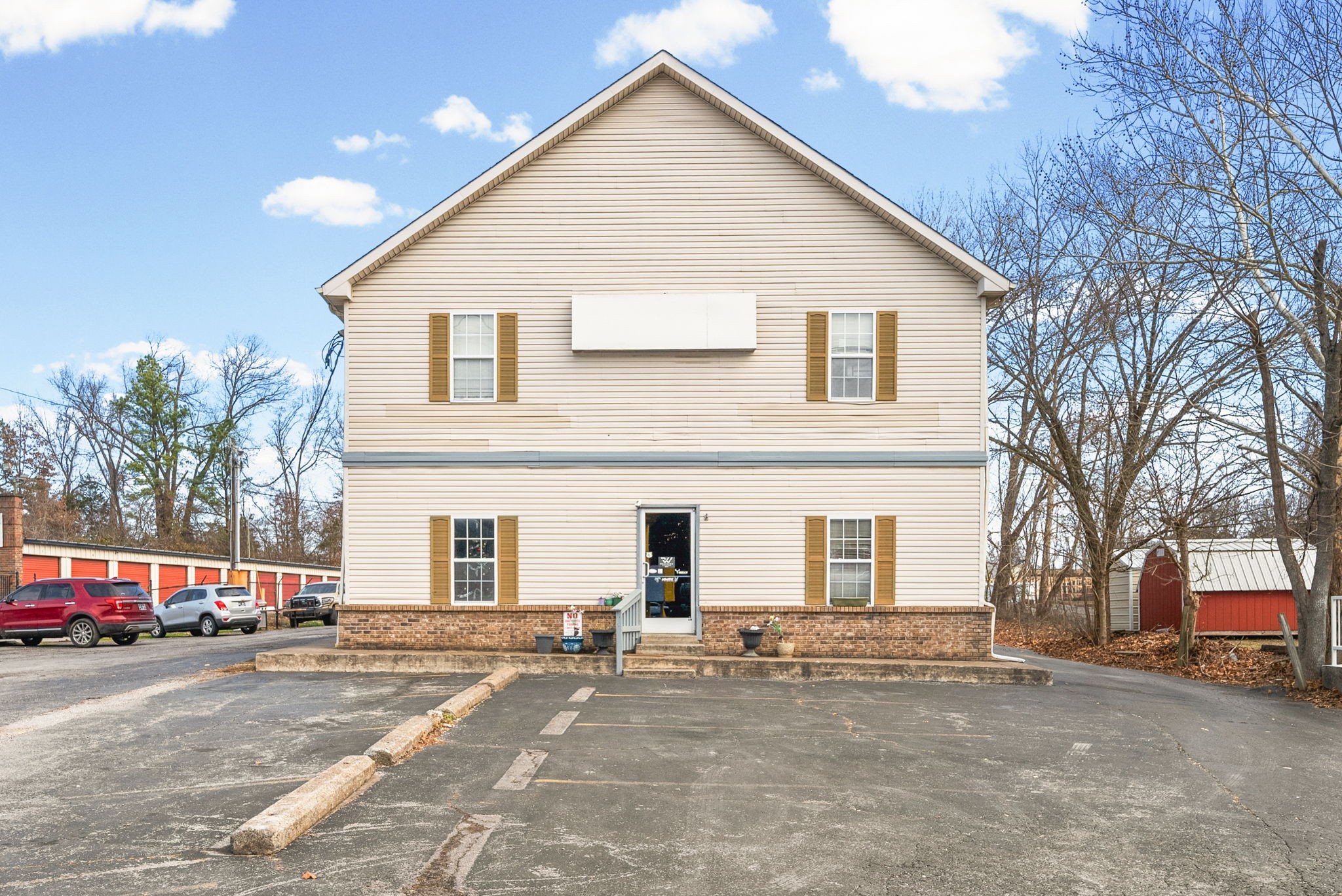 1959 Fort Campbell Blvd