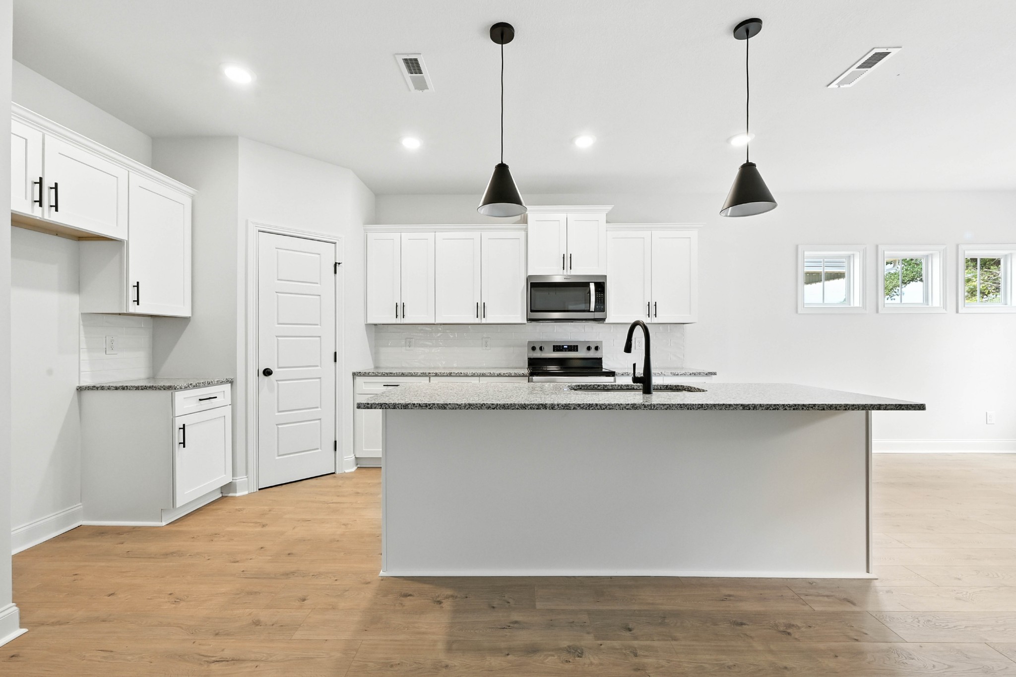 1330 Isaiah Dr