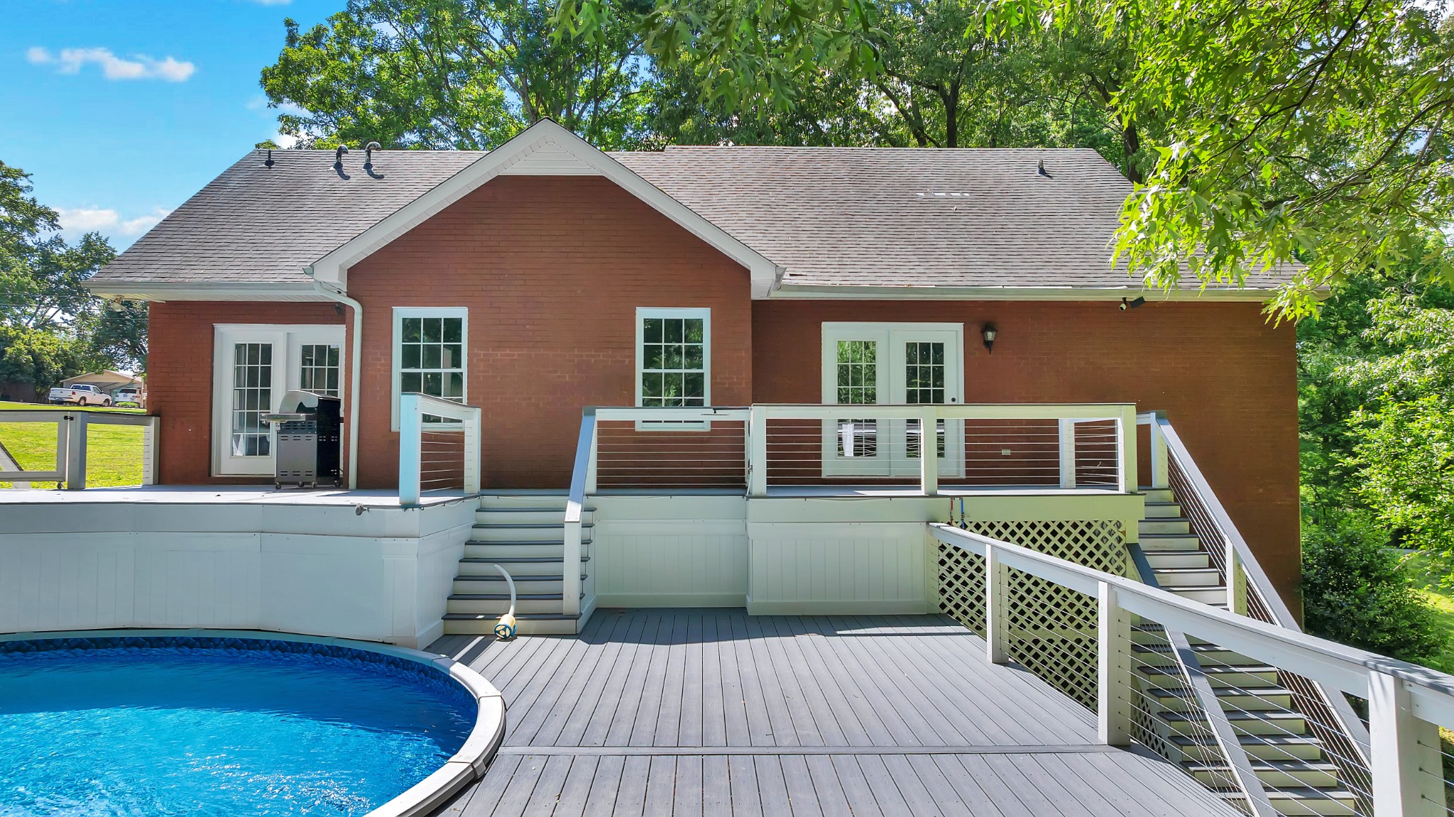 301 McKinney St