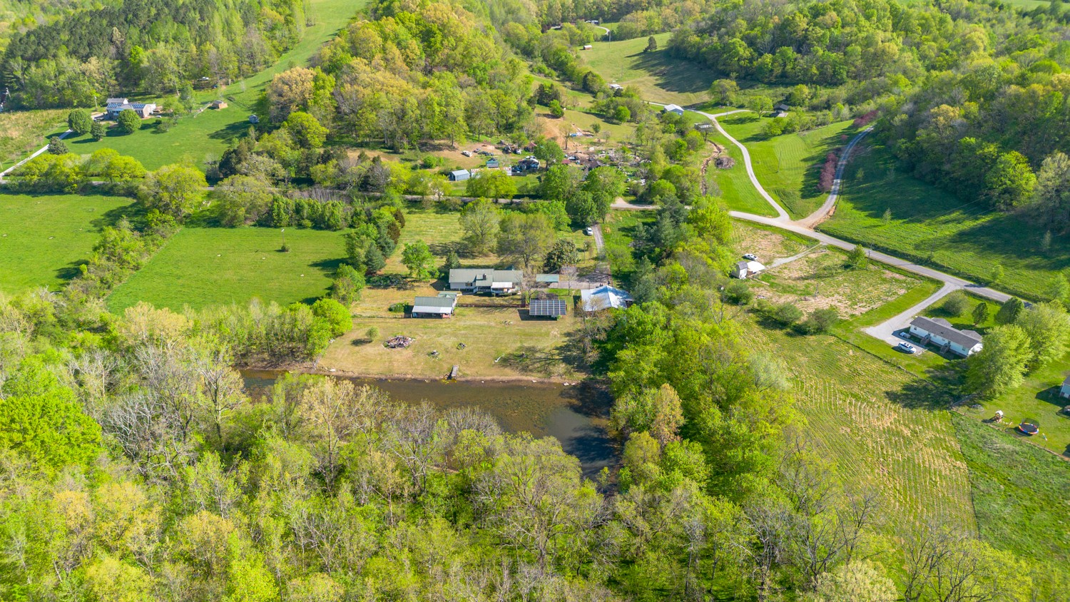 Photo 65 of 67 of 600 Blooming Grove Rd house