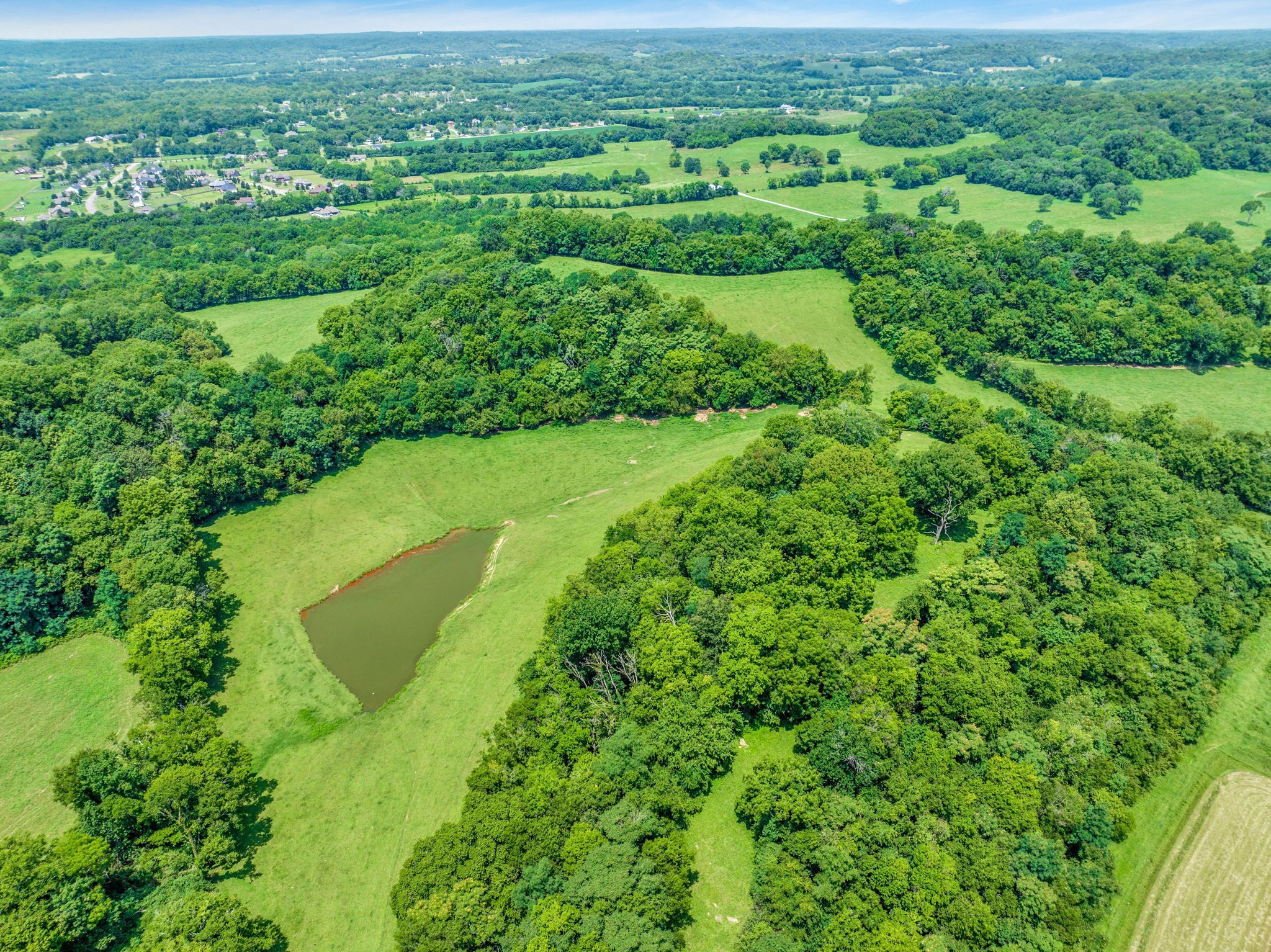 2200 Sugar Ridge Rd