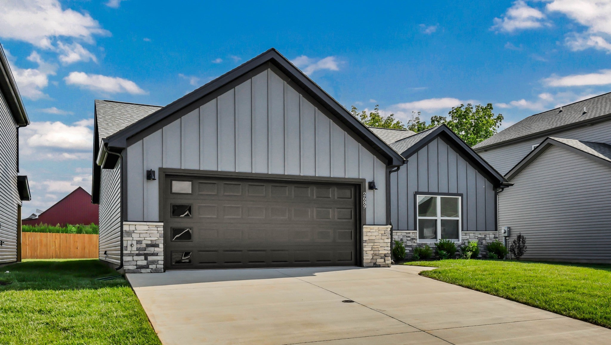 2689 Brewster Dr