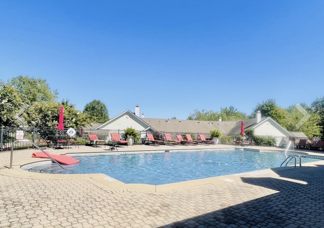 825 Browns Ln 1203 - Photo 3