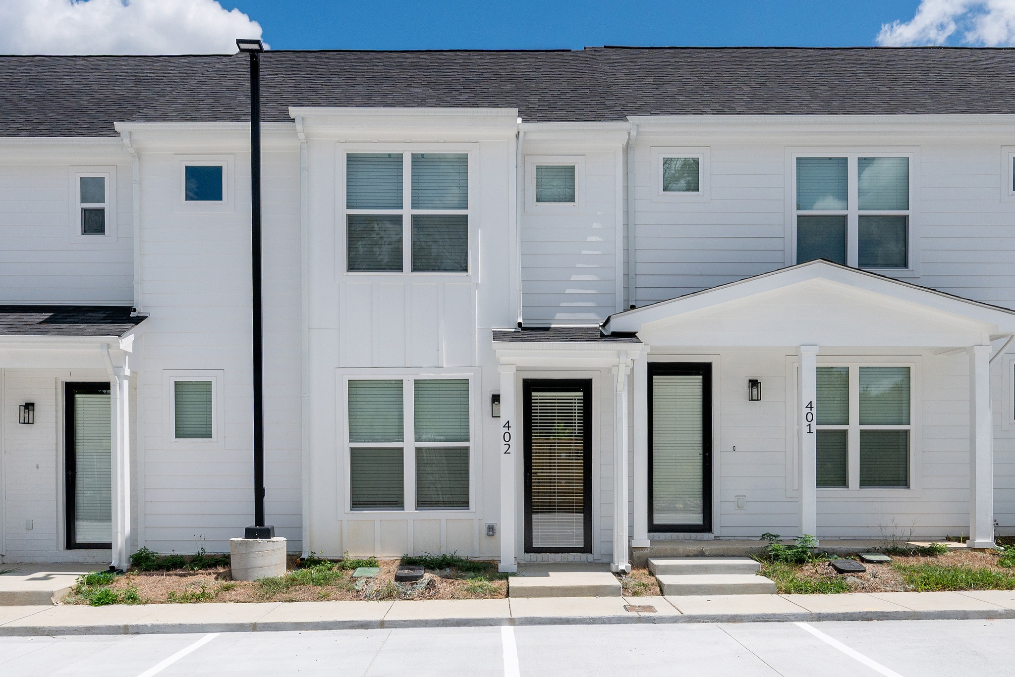 402 Curtis Hilton Way