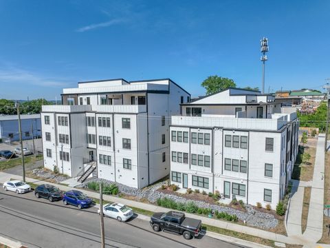 953 44th N 103 Nashville TN 37209