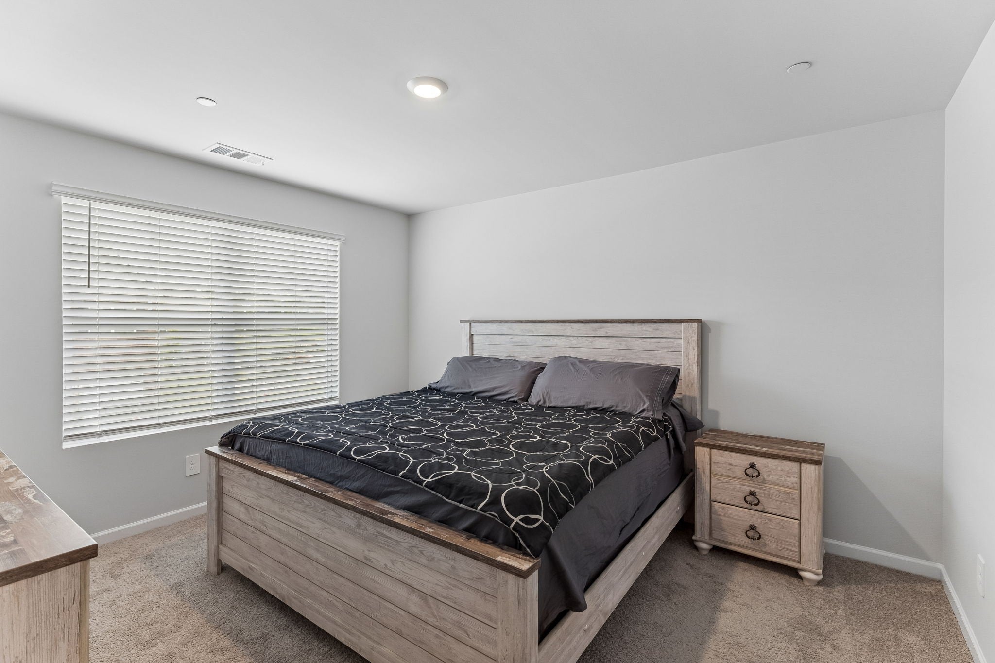 204 Mackenzie Way