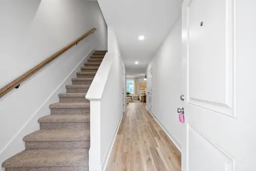 940 Britton Springs Rd 301