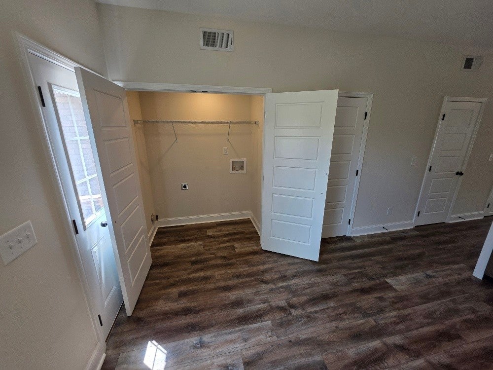 550 Peachers Mill Rd