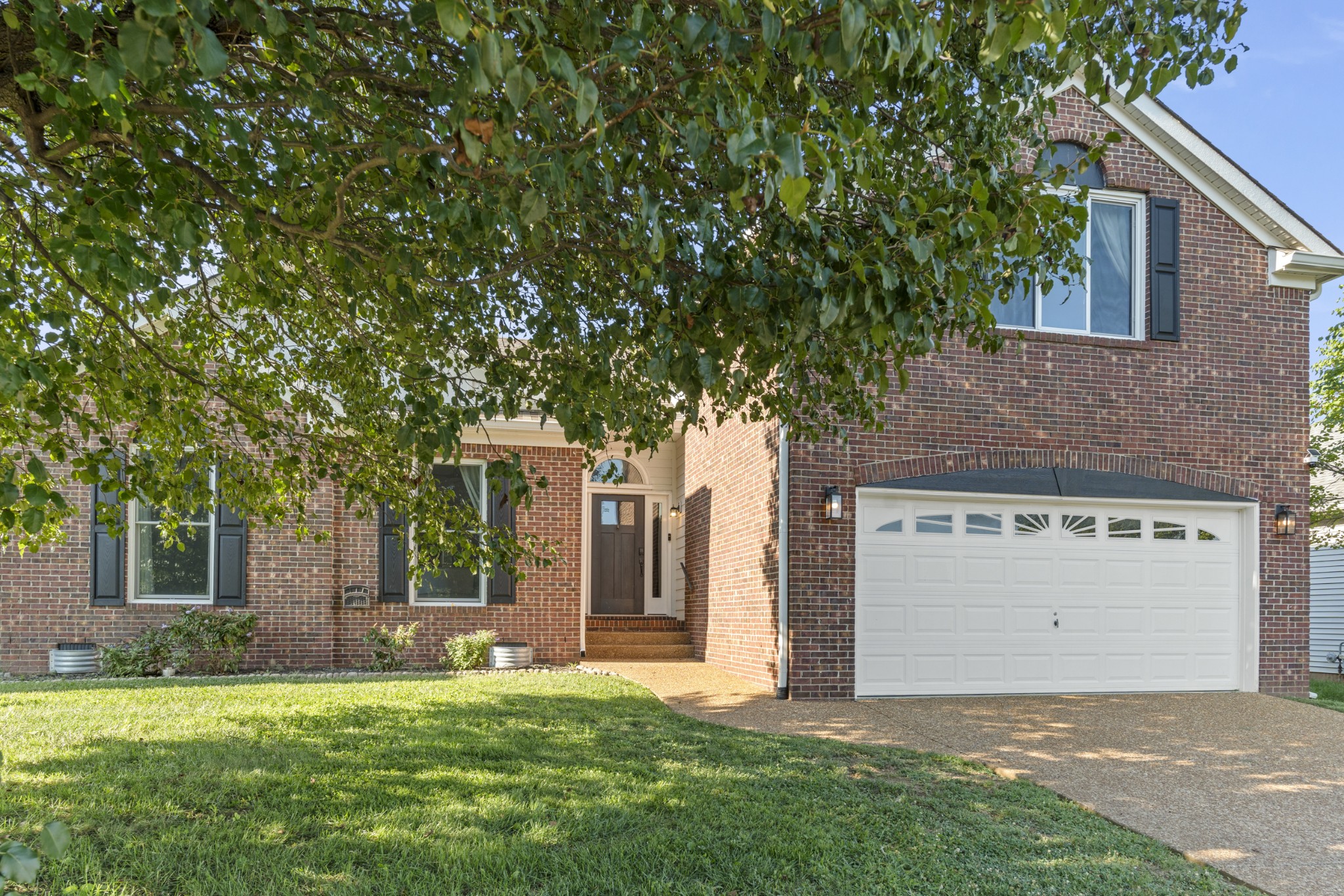 350 Astor Way