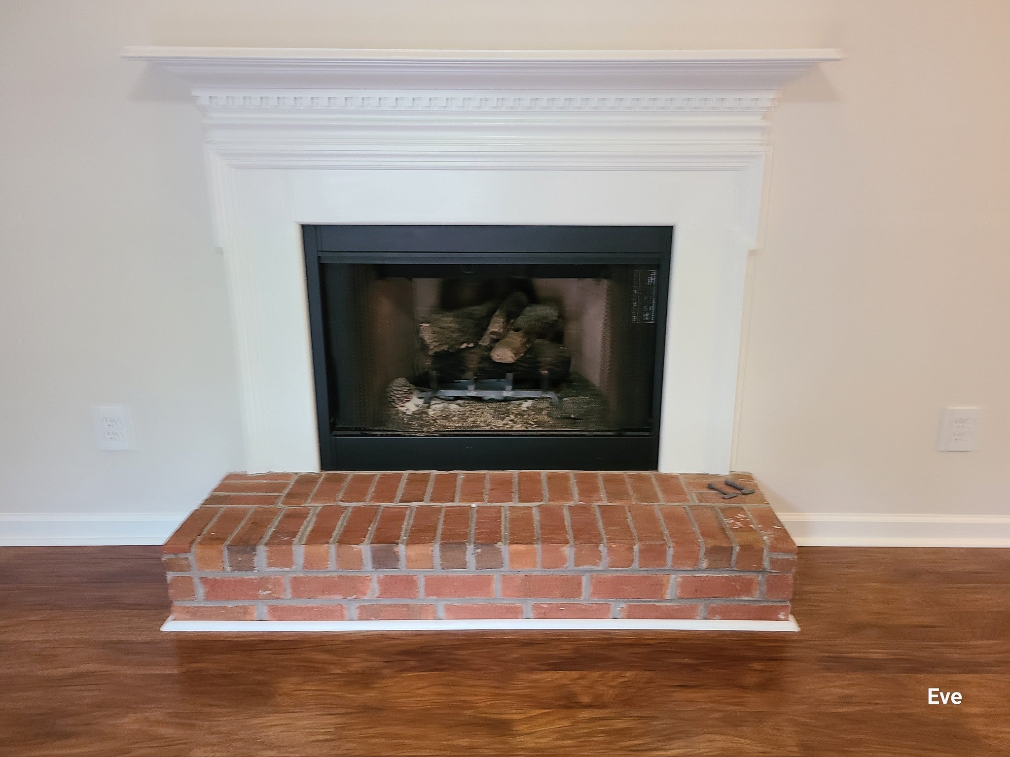 2733 Airwood Dr