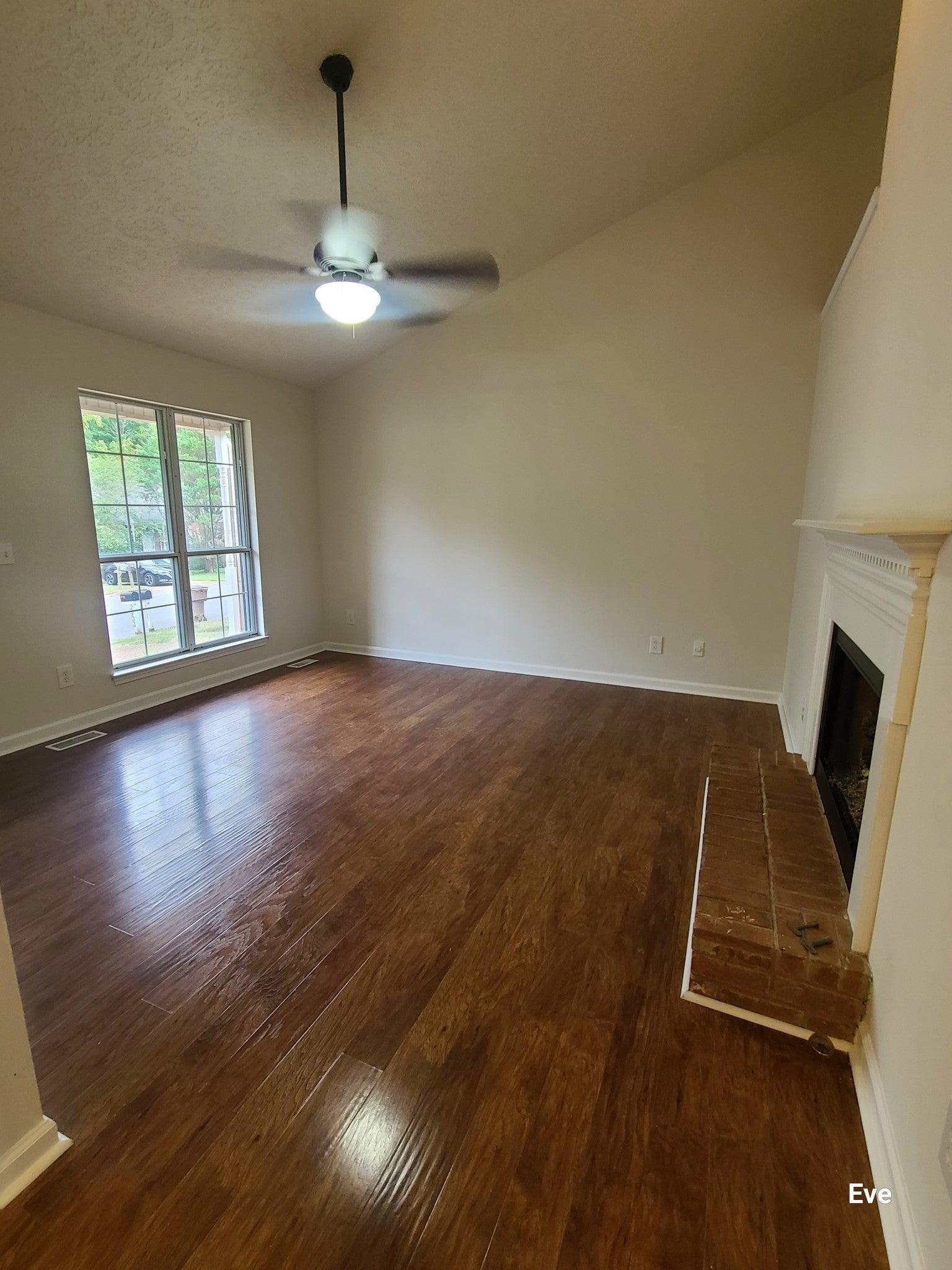 2733 Airwood Dr