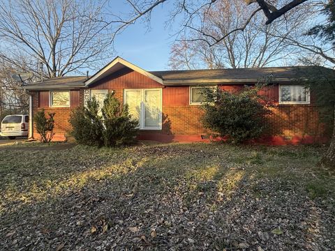 312 Ladybird Dr Nashville TN 37217