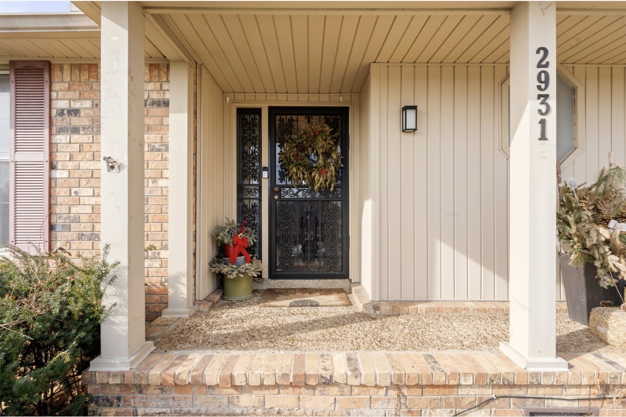 2931 Walnut Crest Dr