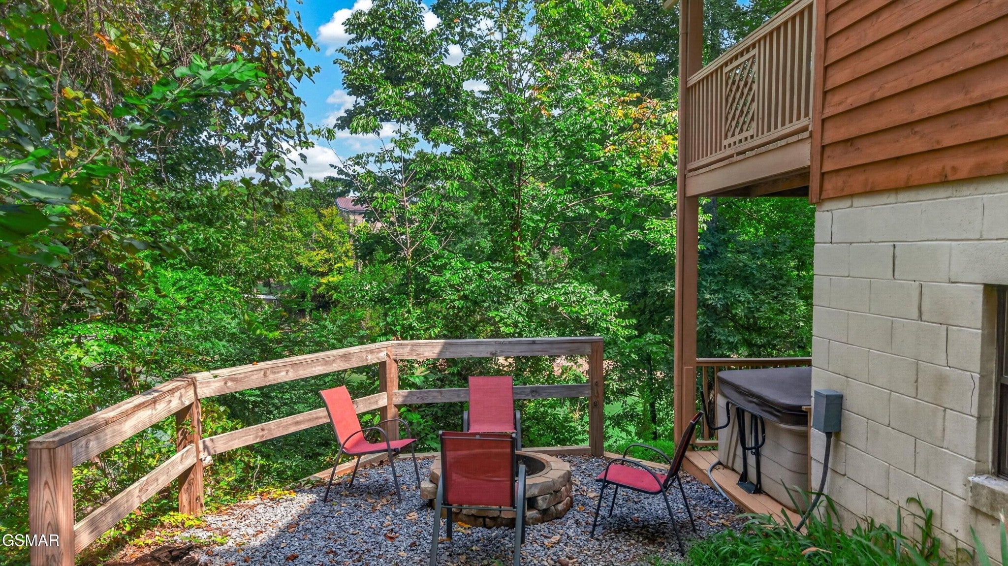 1537 Kinder Lane