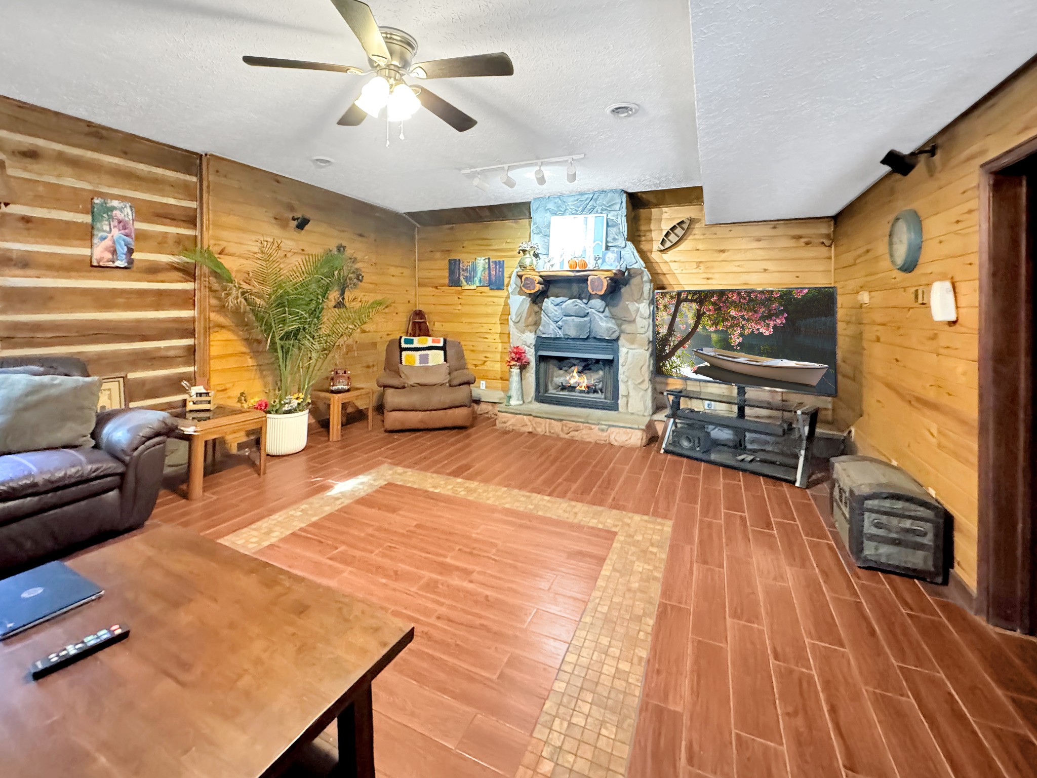 480 Hickman Shores Rd