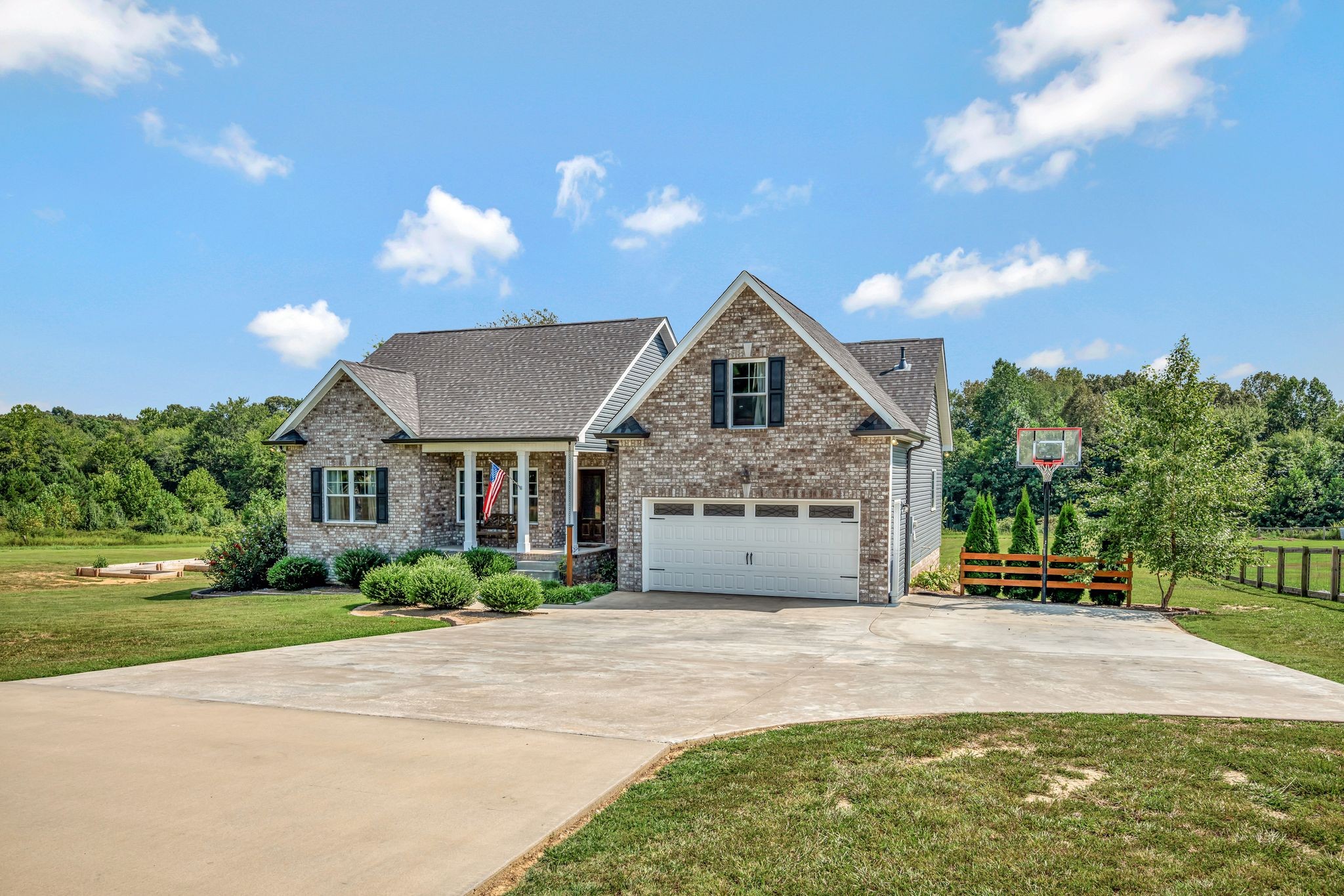1034 Hayshed Rd