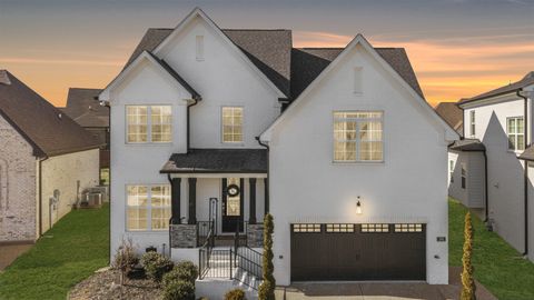 188 Karen Dr Mount Juliet TN 37122