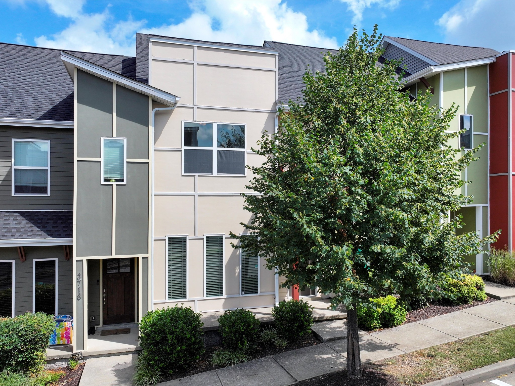 3716 Lausanne Dr 222