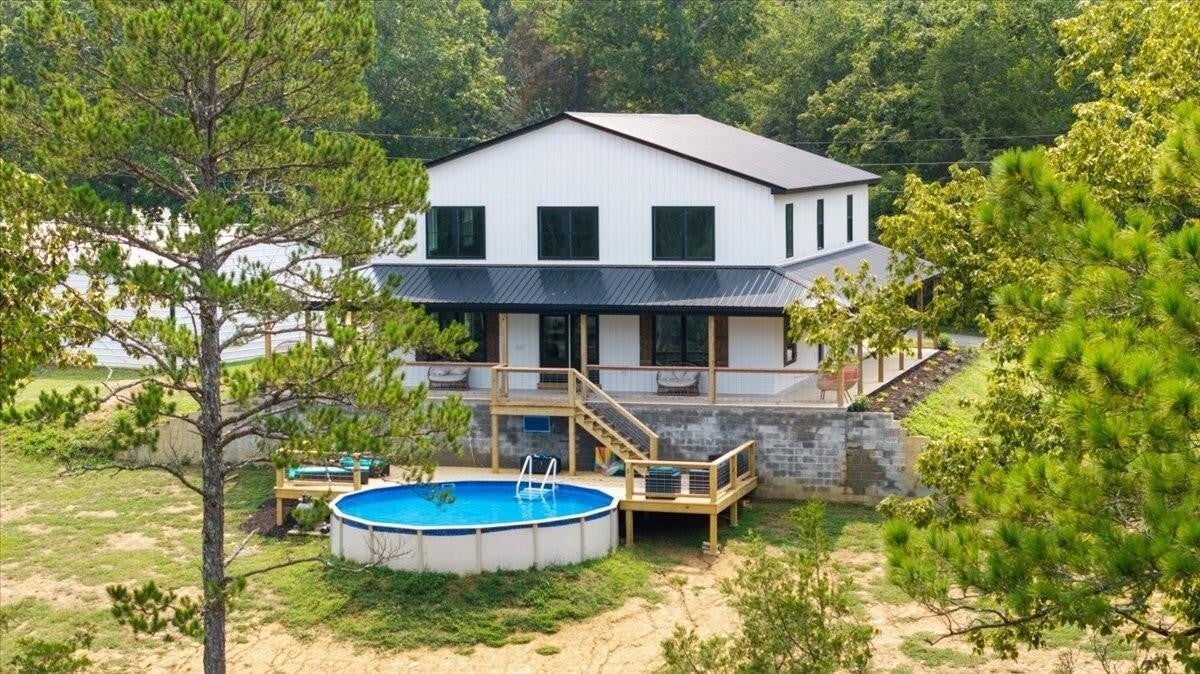 132 Hiwassee Drive