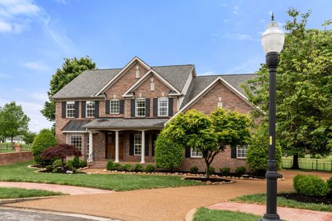 1115 Rossifer Ct Gallatin TN 37066