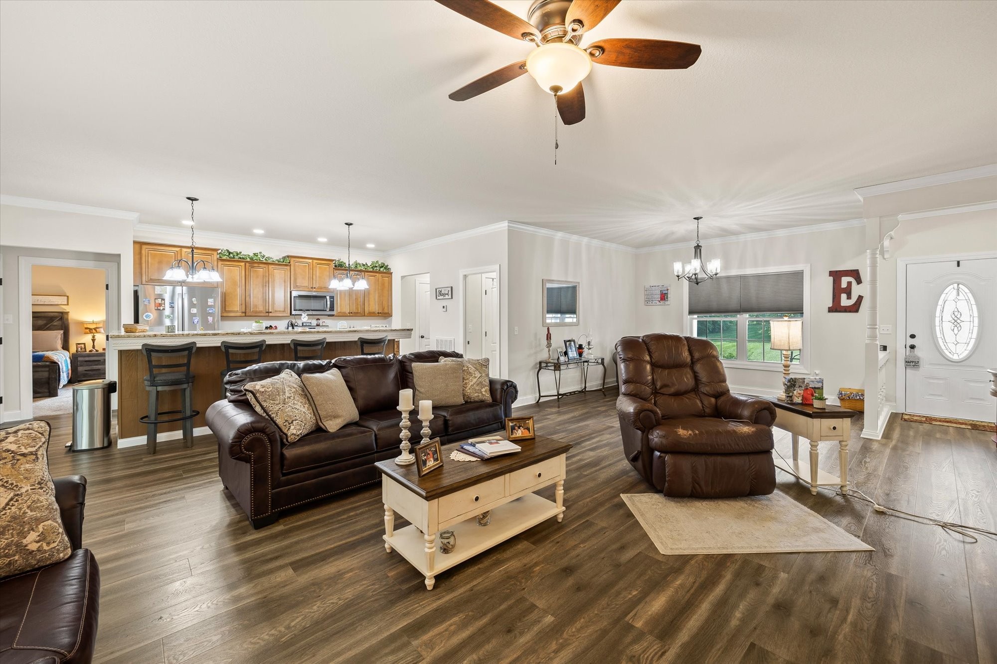 5004 Curtis Way
