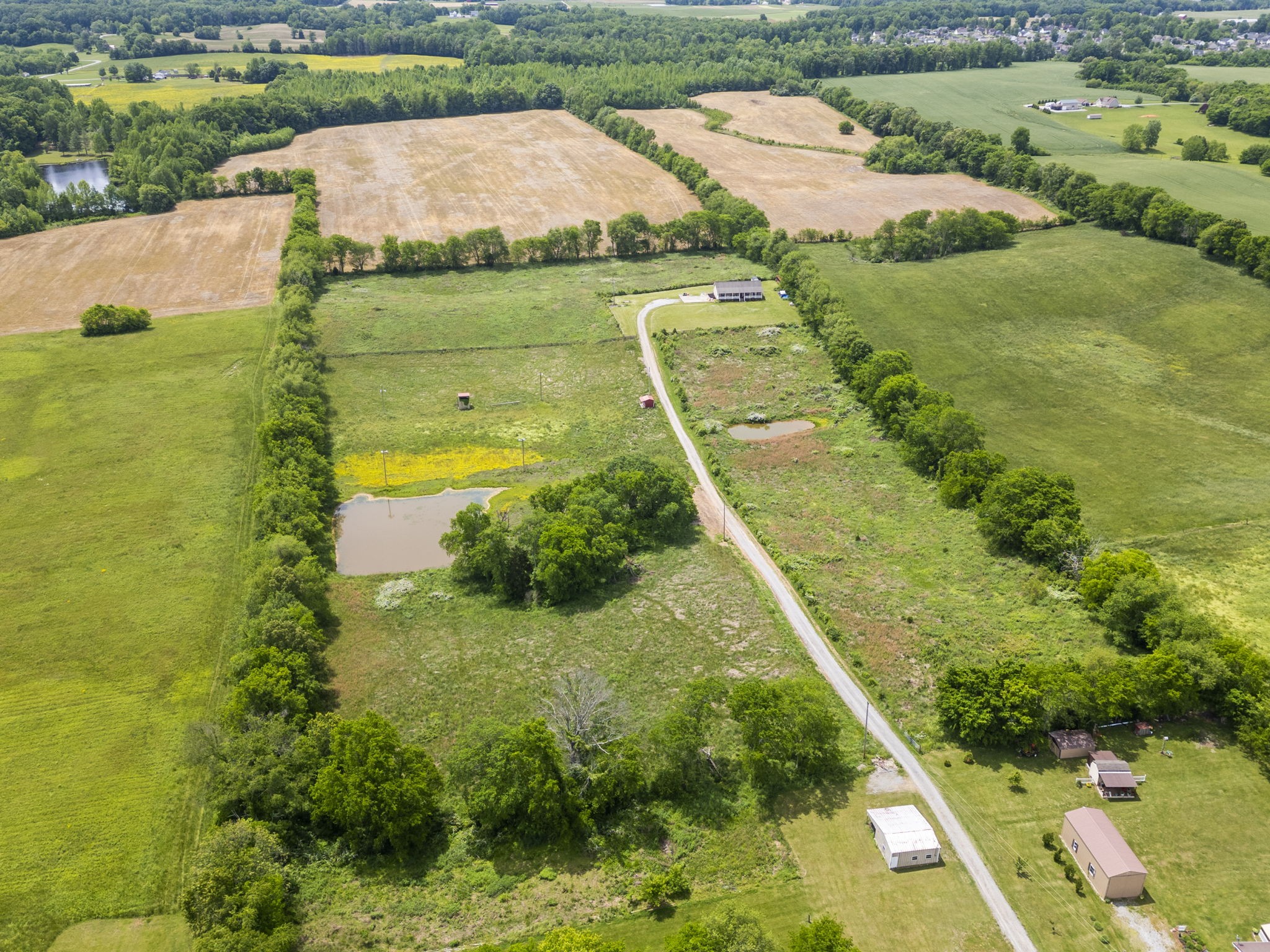 6015 Highway 76 E