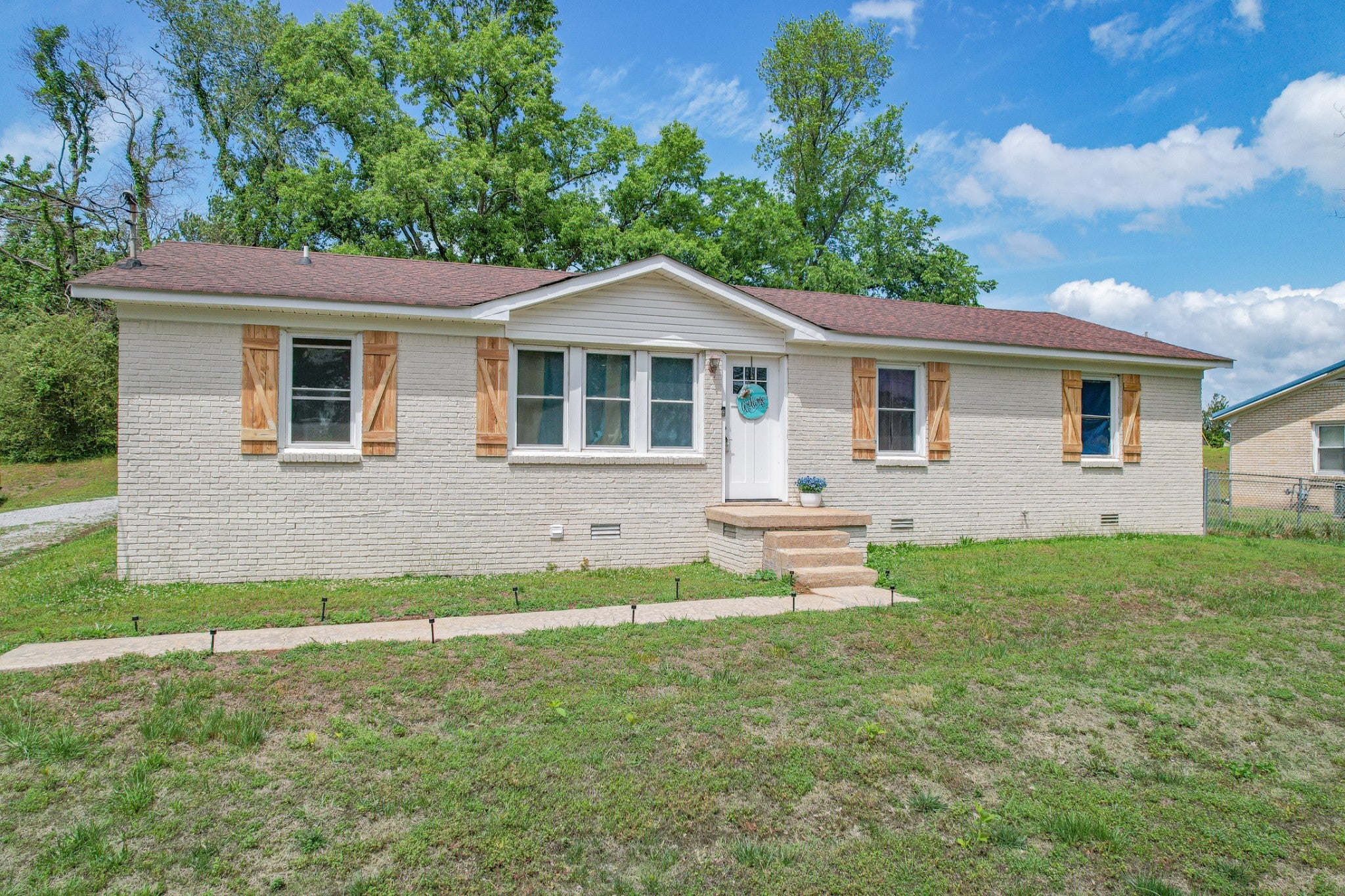 2220 Cherry Dr