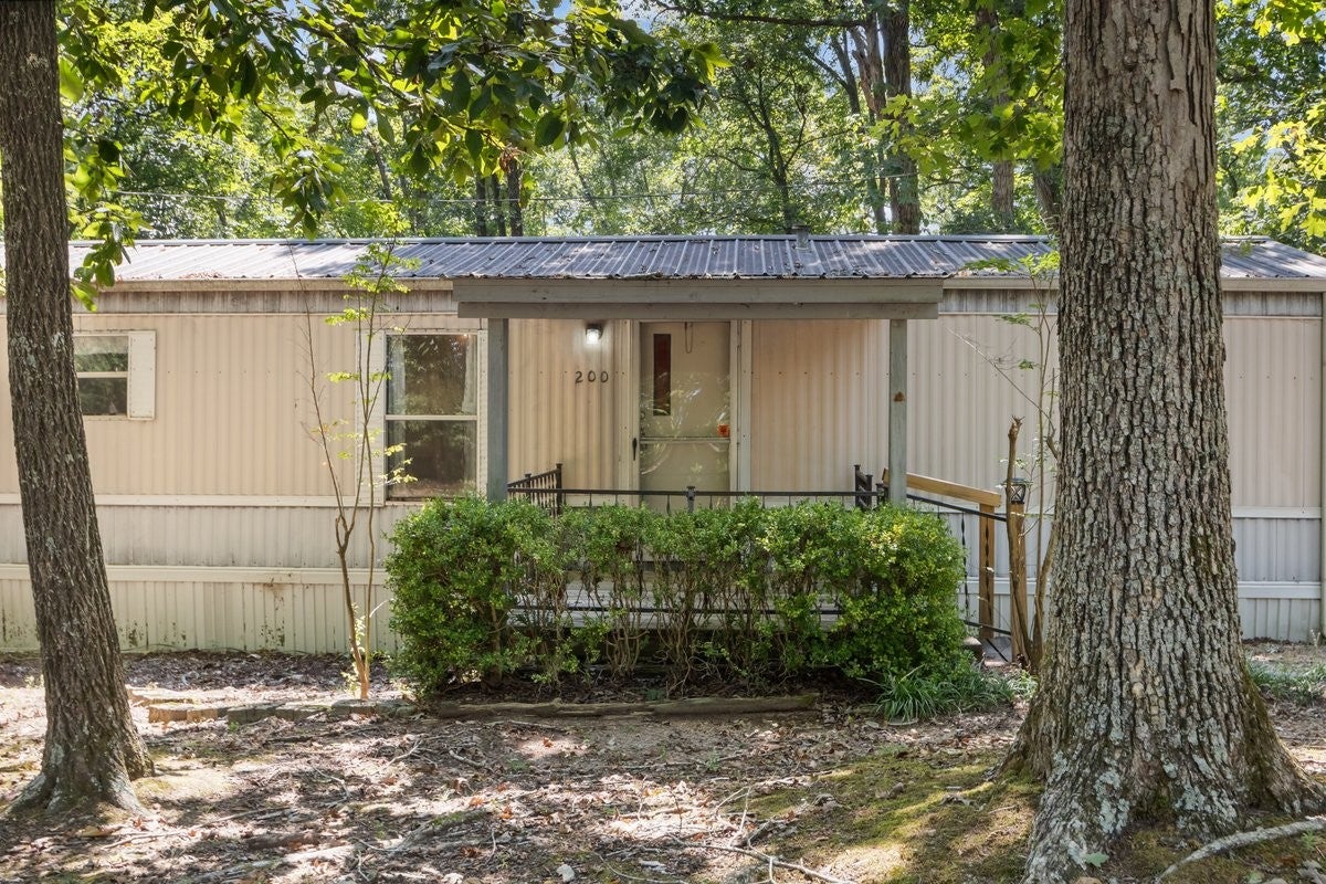 200 Bounty Ln