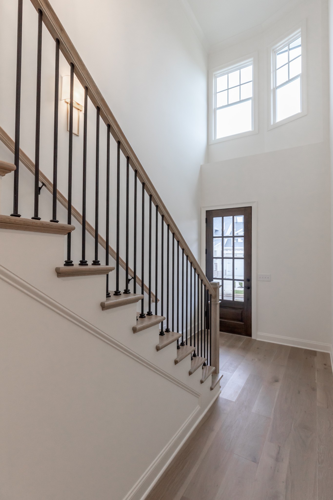 3216 Long Branch Circle