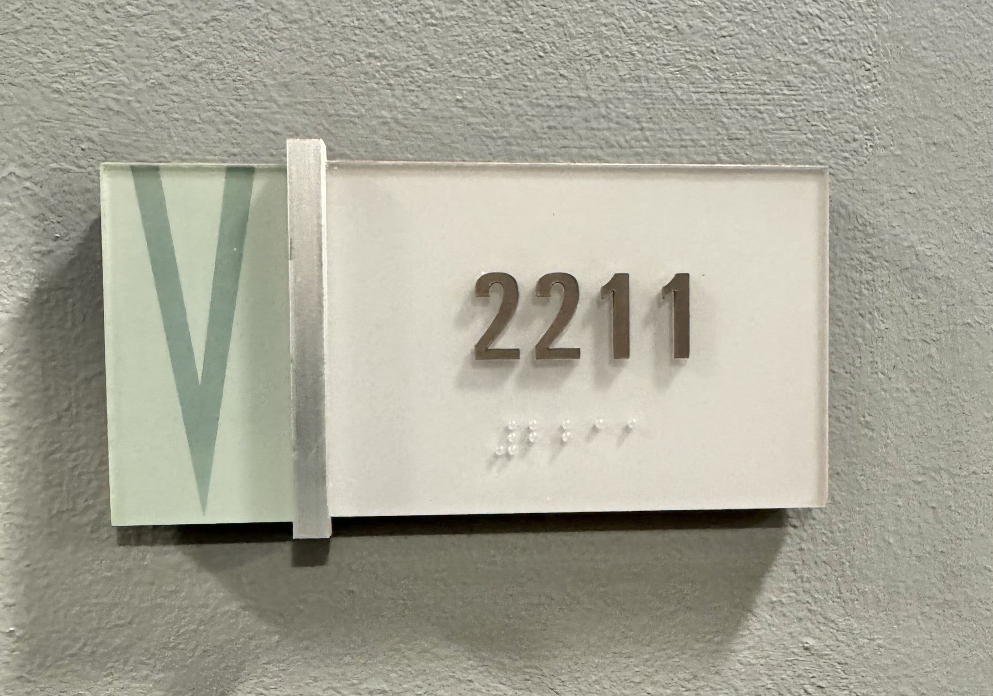 415 Church St 2211